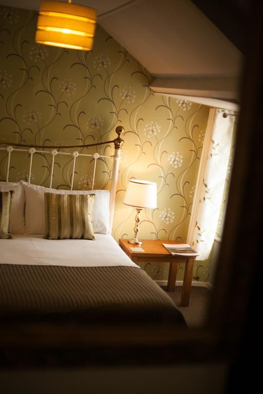 Hollybush Inn Greenhaugh Cameră foto
